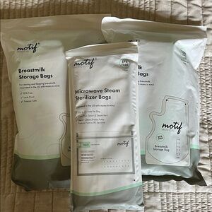 Motif Breastmilk Storage and Sterilizer Bags Bundle